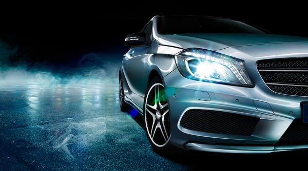 Photograph Patrick Curtet Mercedes Benz A Class 4 on One Eyeland
